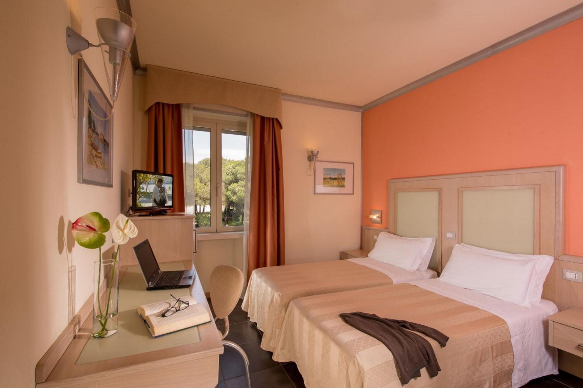 Hotel Mediterraneo Stagno