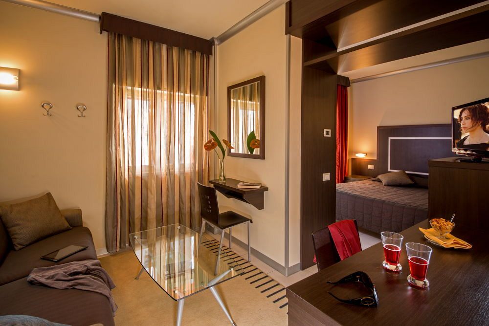 Hotel Mediterraneo 4*